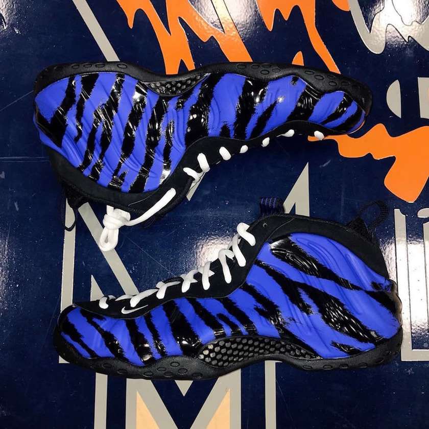 Nike Air Foamposite One Memphis Tigers PE